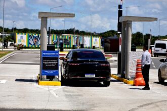 Aeroporto inicia fase de testes do projeto de ordenamento do meio-fio nesta quarta (8)
