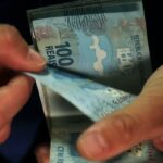 Aposentados e pensionistas do INSS podem consultar antecipação do 13º