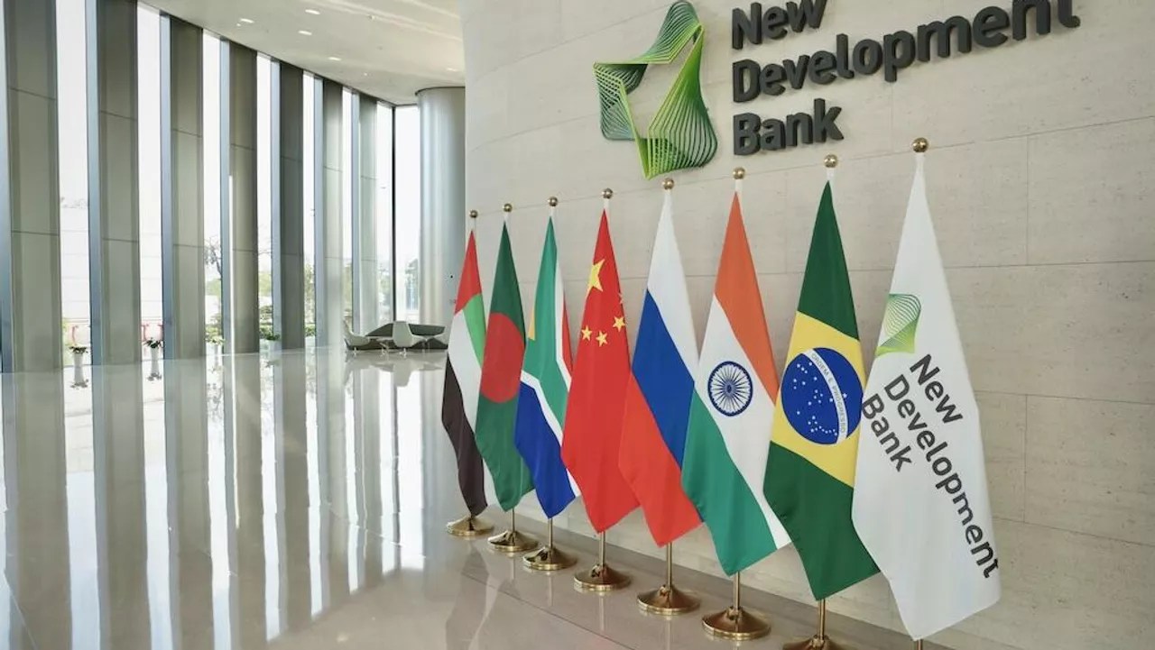 BRICS impulsiona mercado de títulos da China e atrai emergentes com financiamento em yuan