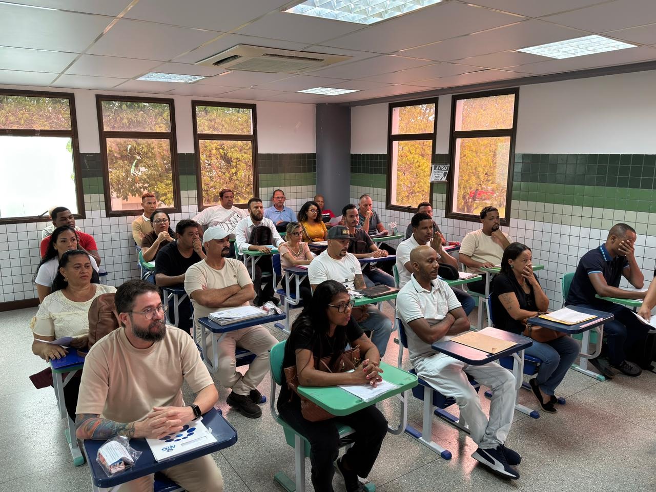 BYD promove processo seletivo exclusivo para pessoas com deficiência com contratação imediata na Bahia