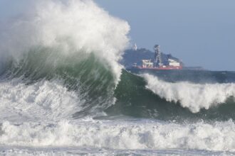 Bombeiros do RJ realizaram mais de 8 mil salvamentos no mar em 2026