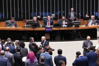 Discussão e votação de propostas legislativas. Presidente da Câmara dos Deputados, Hugo Motta (REPUBLICANOS - PB)