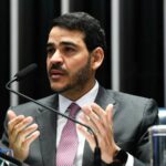 Chega ao Senado mensagem presidencial indicando Jorge Messias para o STF — Senado Notícias