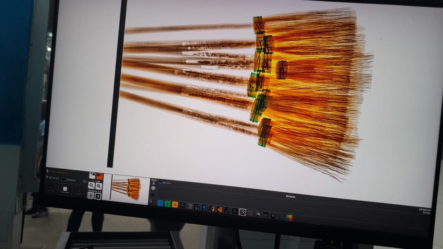 Drogas escondidas em cabos de vassoura são descobertas em presídio de Itabuna