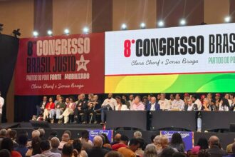 Edinho defende em Congresso do PT reforma do Judiciário e ação contra o crime; Lula cobra resultados