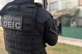 Esquema com servidores públicos leva quatro à prisão em Salvador durante operação da Polícia Civil