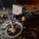 Homem é preso após incendiar moto de entregador por ciúmes no sul da Bahia