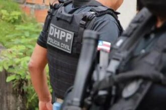 Investigado por homicídio é preso durante ação policial em Simões Filho | SSP