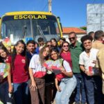 Investimentos do Estado fortalecem educação e ampliam transporte escolar em Carinhanha | SEC