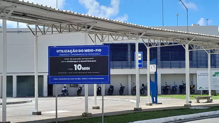 MP-BA investiga cobrança no “Kiss & Fly” do Aeroporto de Salvador