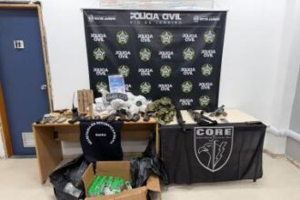 Operação Duas Rosas II captura mais três integrantes de facção e apreende fuzil, pistola e rádios comunicadores no RJ | SSP