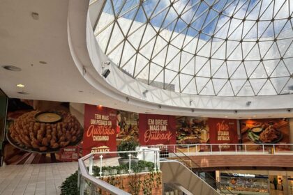 Outback Steakhouse chega ao Shopping Paralela