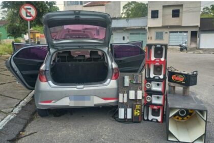 PM apreende arma e drogas em Eunápolis