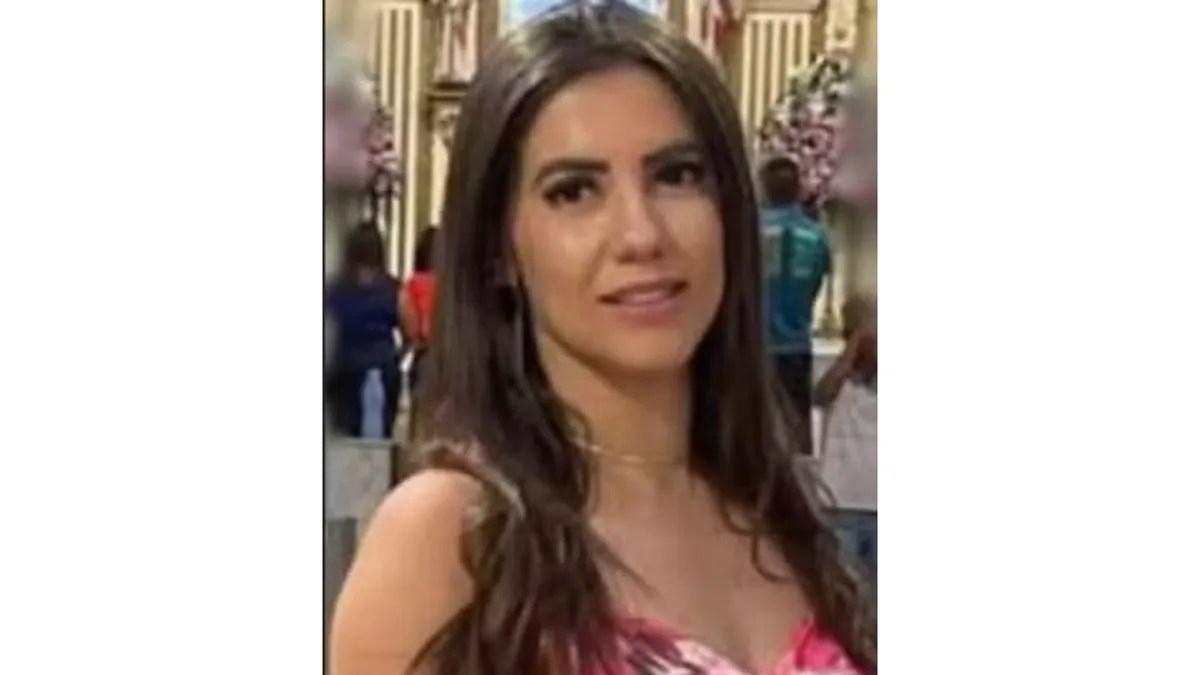 Professora é morta a facada ao defender o pai em jogo de futebol na Bahia