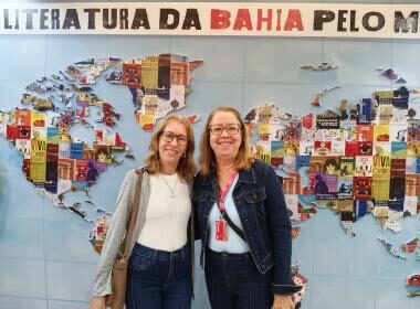 Professores da rede estadual celebram a Literatura na reta final da Bienal do Livro da Bahia 2026 | SEC