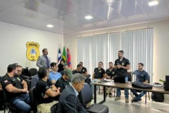 Servidores da Polícia Civil participam de curso na Dirpin em Vitória da Conquista | SSP