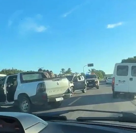 Suspeito morre após troca de tiros com a PM durante perseguição na Ilha de Itaparica