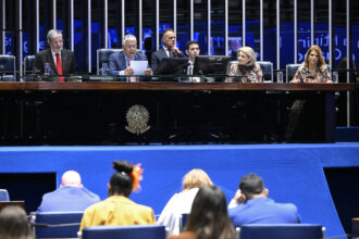 'intérprete do Brasil' — Senado Notícias