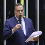 Discussão e votação de propostas legislativas. Dep. Paulo Abi-Ackel (PSDB - MG)
