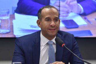 Audiência Pública - Construção do túnel que vai ligar as cidades de Santos à Guarujá. Dep. Paulo Alexandre Barbosa (PSDB-SP)