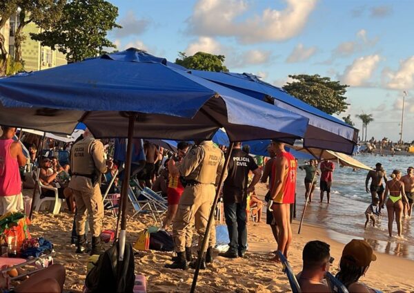 Corpo é encontrado no Porto da Barra, em Salvador