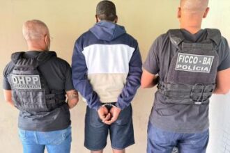 FICCO Bahia, PC e PF interceptam traficante do Nordeste de Amaralina no Aeroporto de Salvador durante tentativa de embarque para o RJ | SSP