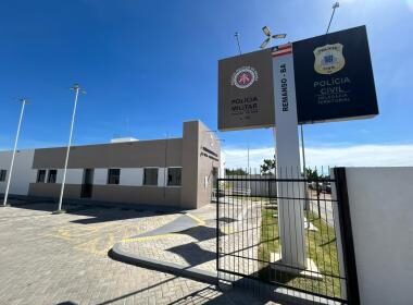 Governo do Estado entrega Delegacia Territorial e Pelotão da PM em Remanso | SSP