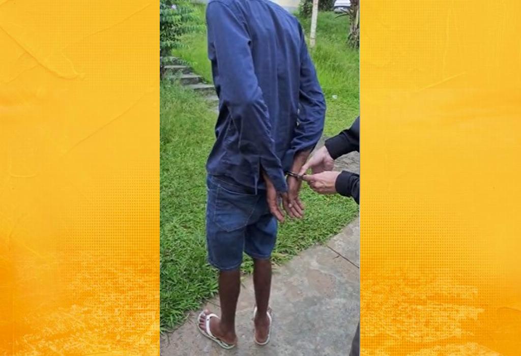 Homem acusado de homicídio em Laje é preso durante operação da Polícia Civil na capital baiana