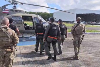 Líder de facção preso na Bolívia é transferido para presídio na Bahia