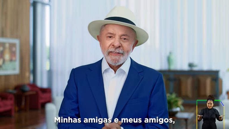 Lula anuncia pacote que dá desconto em dívidas da população e que barra gasto em bets