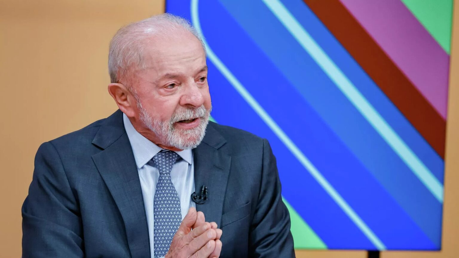 Lula cobra ação dos EUA contra empresas americanas que lavam dinheiro do crime organizado brasileiro