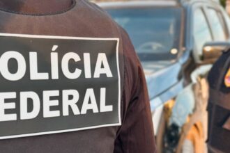 Operação da Polícia Federal mira fábrica clandestina de cigarros em Cruz das Almas e bloqueia R$ 10 milhões