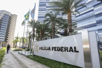 PF prende hacker investigado no caso Banco Master