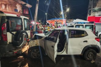 PM recupera carro roubado e prende três em Itapuã