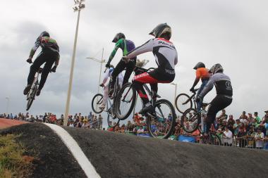 Projeto Pedal abre inscrições gratuitas para aulas de BMX em Salvador | SUDESB