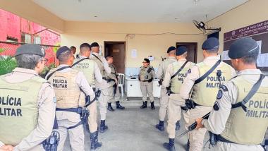 RONDESP BTS e 18ª CIPM ocupam bairro do Rio Sena e integrantes de facção correm para região de mata | SSP