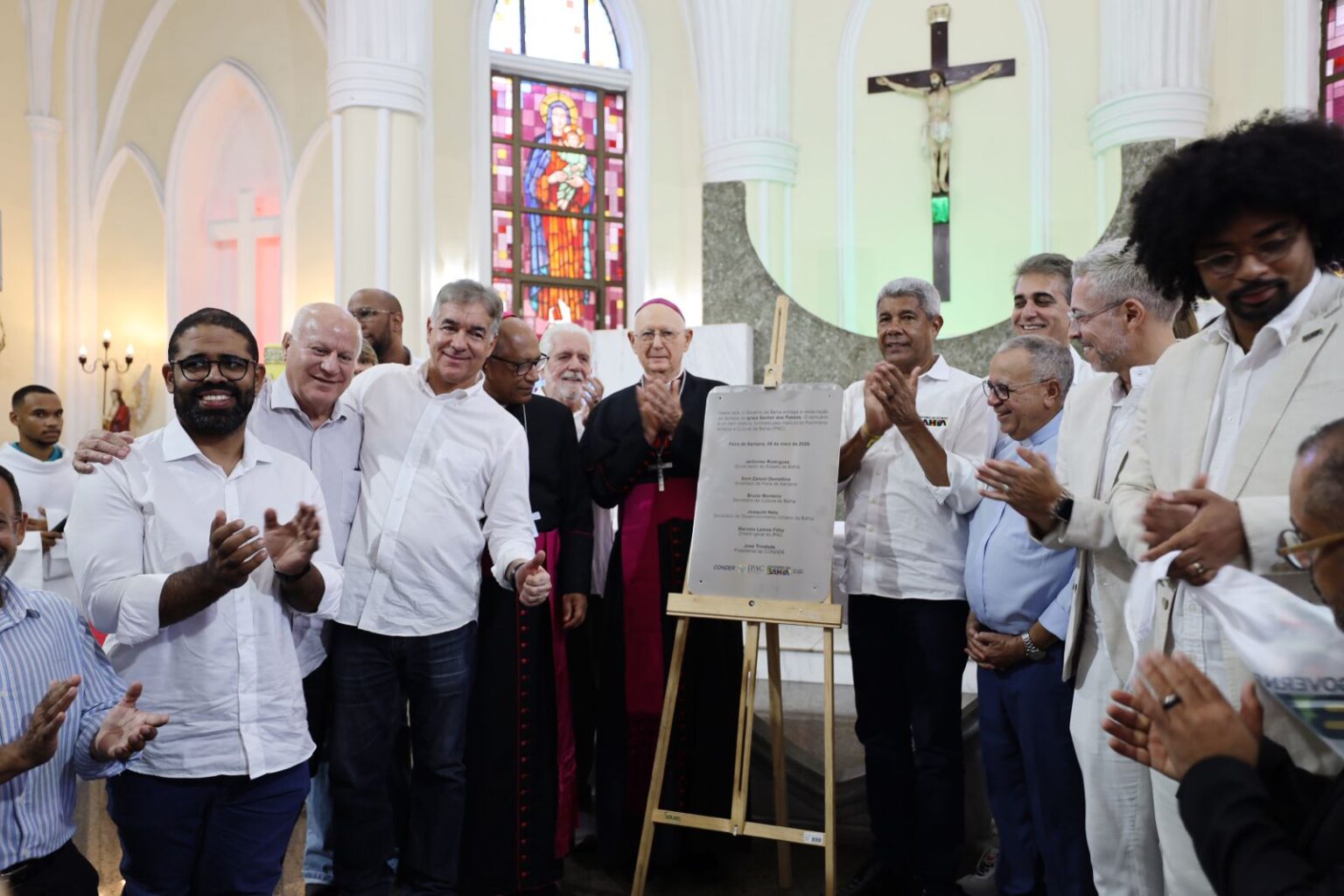Santuário Senhor dos Passos tem fachada restaurada