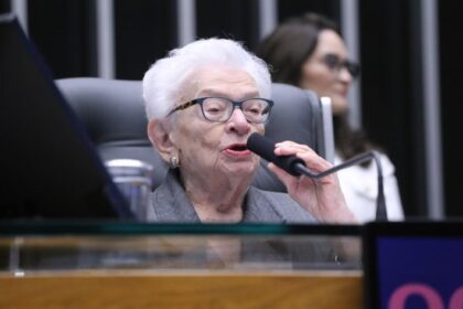 Homenagem aos 90 anos do Serviço Social. Dep. Luiza Erundina (PSOL-SP)