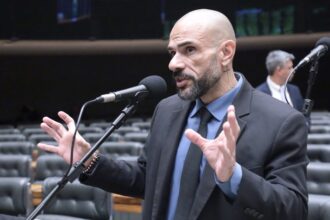 Discussão e votação de propostas legislativas. Dep. Sargento Portugal (PODE - RJ)