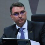 Direita recalcula rota para eleição presidencial após escândalo de Flávio Bolsonaro com Banco Master