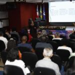 Encontro fortalece diálogo sobre práticas inovadoras e uso responsável das tecnologias na Educação | SEC