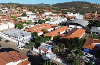 Entrega de colégio estadual em Riacho de Santana consolida Educação no Velho Chico | SEC