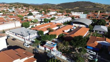 Entrega de colégio estadual em Riacho de Santana consolida Educação no Velho Chico | SEC