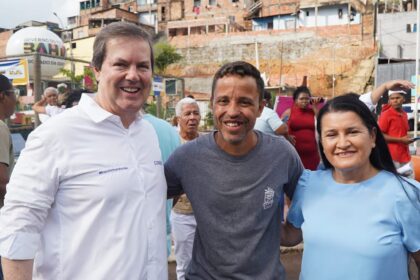 Jerônimo anuncia R$ 46 milhões para obras de habitação e urbanização em Pau da Lima