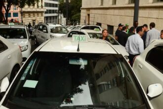 Move Brasil: BNDES inicia crédito para motoristas de app e taxistas