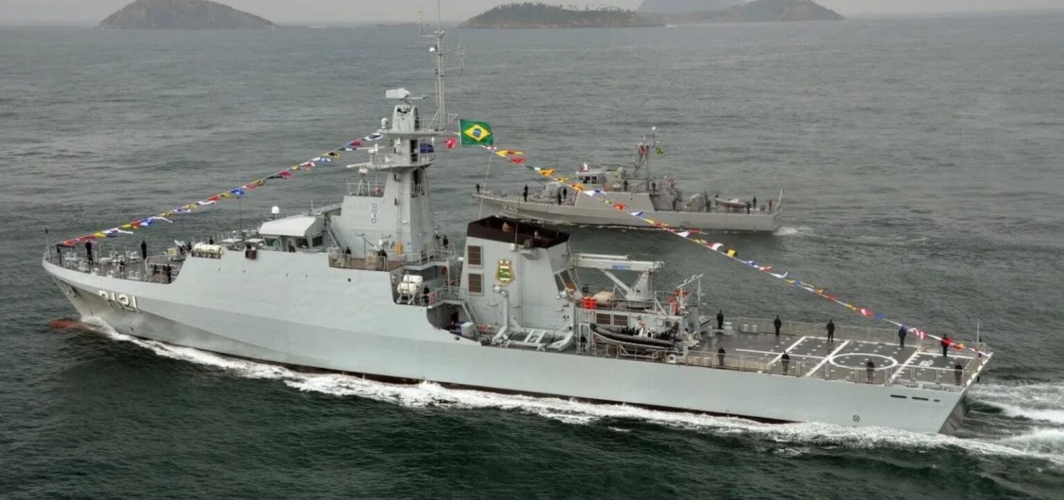 Navio da Marinha estará aberto para visitação gratuita no Porto de Salvador neste domingo