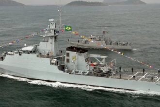Navio da Marinha estará aberto para visitação gratuita no Porto de Salvador neste domingo
