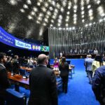 Papel do policial legislativo é reconhecido em sessão solene: 'guardiões' — Senado Notícias