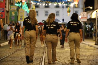 Polícia Civil prende mais de 270 homicidas e integrantes de organizações criminosas | SSP