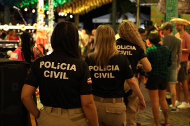 Policiais e Bombeiros reforçam ações ostensivas, investigativas e de salvamento nas festas do Centro Histórico de Salvador | SSP